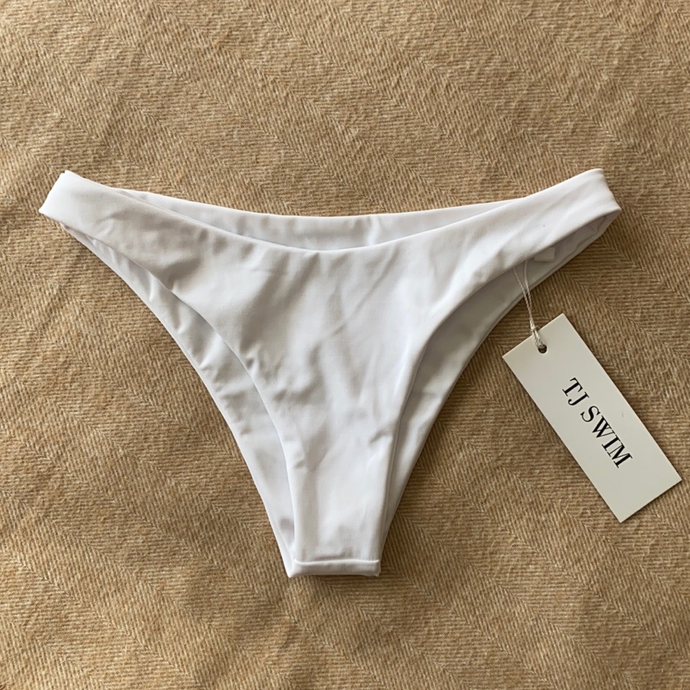 TJ Swim / White Bikini Bottom Size Small